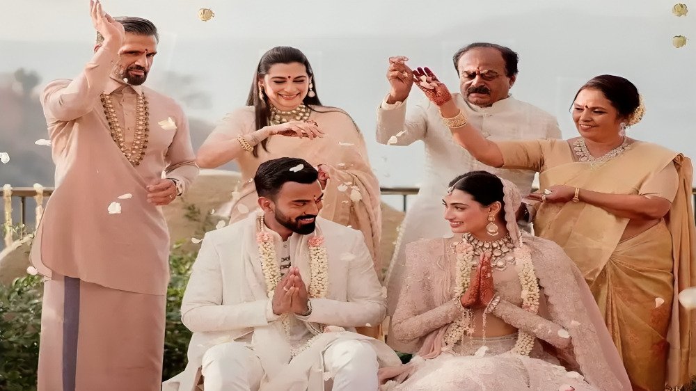 kl rahul wife