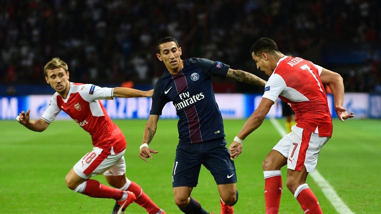 Arsenal F.C. vs PSG Lineups